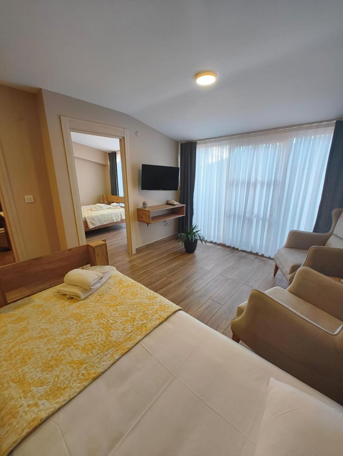 Majestik Hotel Istanbul Exterior foto